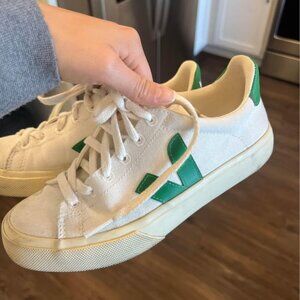 Veja Sneakers Size 6